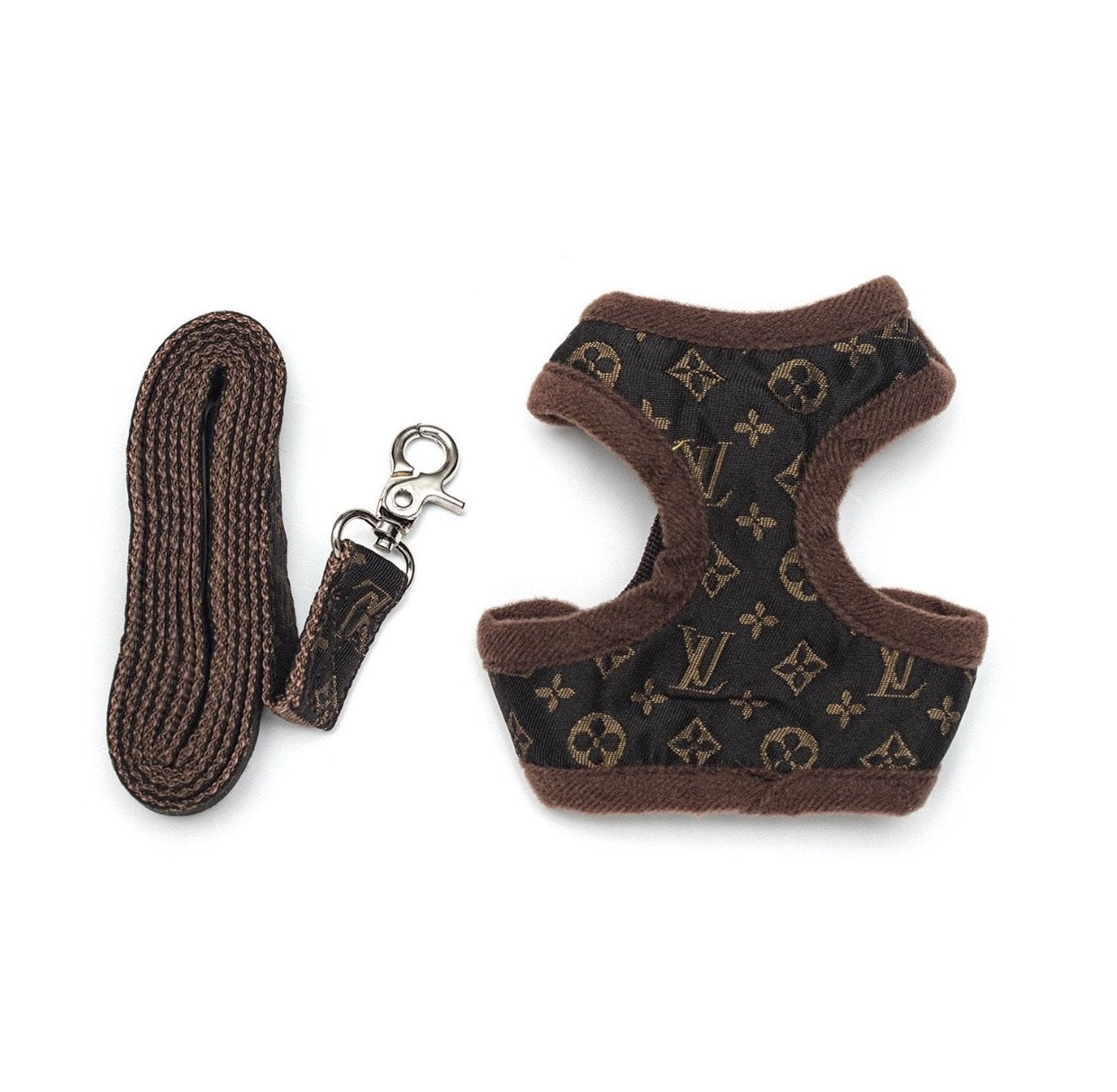 Chewie V Harness & Leash